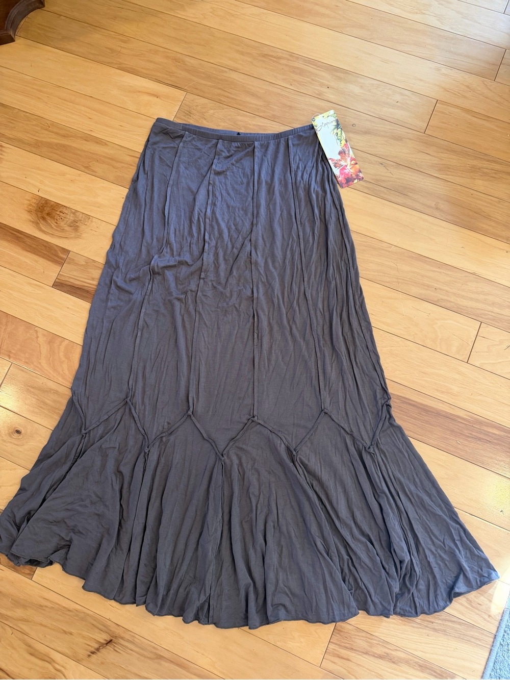 Lapis NWT Gray Maxi Skirt Sz M Gored Mermaid Hem Boho Flowy Elastic Waist